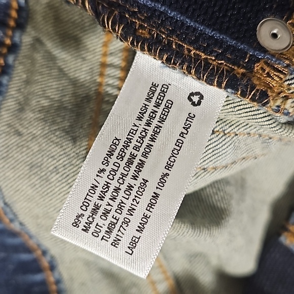 Isabel Maternity Expandable Side Panels Pregnancy Shorts Size 6 NWT - Picture 8 of 10